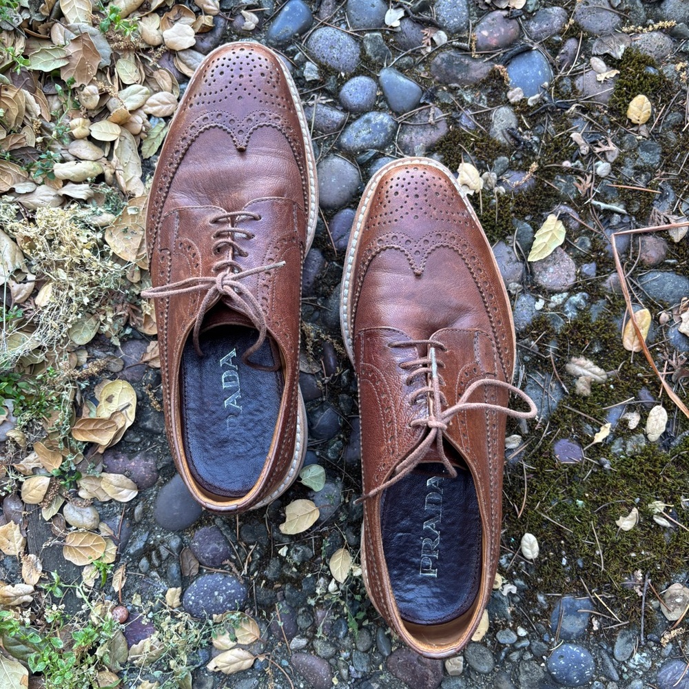 Prada Men's Brown Leather Wingtip Shoes with Striped Platform Sole - Picture 10 of 13